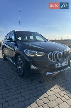 Позашляховик / Кросовер BMW X1 2019 в 