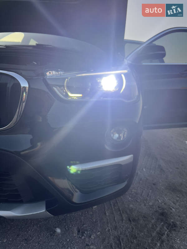 Позашляховик / Кросовер BMW X1 2016 в Кривому Розі