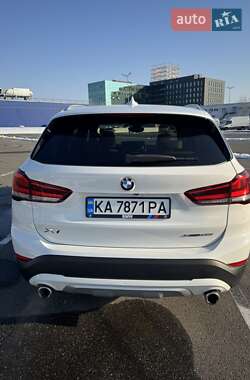 Позашляховик / Кросовер BMW X1 2021 в Києві