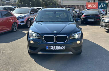 Внедорожник / Кроссовер BMW X1 2014 в 