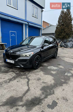 Позашляховик / Кросовер BMW X1 2021 в Києві