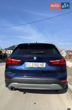 Внедорожник / Кроссовер BMW X1 2016 в Львове