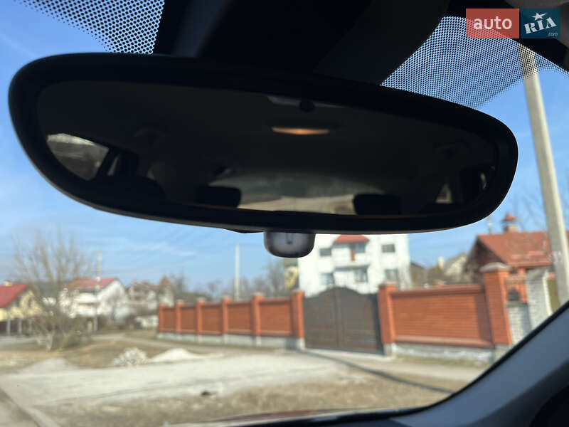 Внедорожник / Кроссовер BMW X1 2016 в Львове