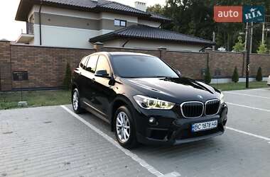 Позашляховик / Кросовер BMW X1 2017 в Миколаєві