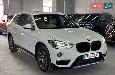 Позашляховик / Кросовер BMW X1 2017 в Кам'янському