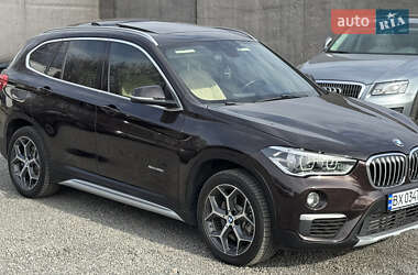 Внедорожник / Кроссовер BMW X1 2015 в Хмельницком