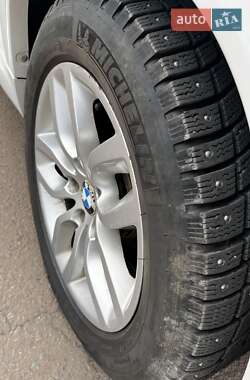 Внедорожник / Кроссовер BMW X1 2014 в 