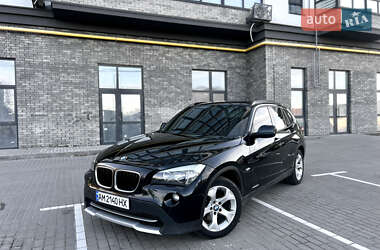 Внедорожник / Кроссовер BMW X1 2011 в Житомире