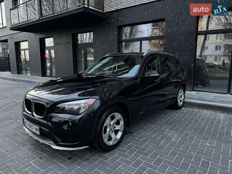 Внедорожник / Кроссовер BMW X1 2014 в Ужгороде