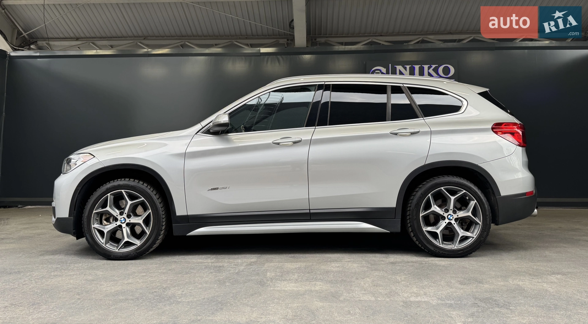 2017 BMW X1 - мініатюра 10