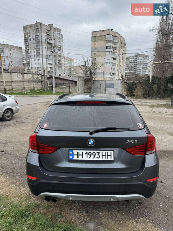 Позашляховик / Кросовер BMW X1 2013 в Одесі
