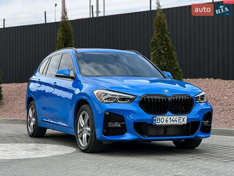Внедорожник / Кроссовер BMW X1 2021 в Тернополе