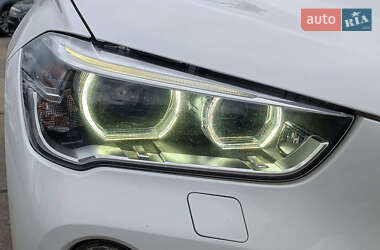 Внедорожник / Кроссовер BMW X1 2016 в 