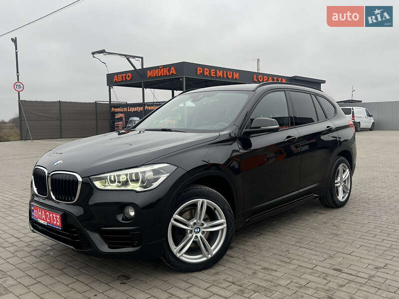 Позашляховик / Кросовер BMW X1 2016 в Лопатині