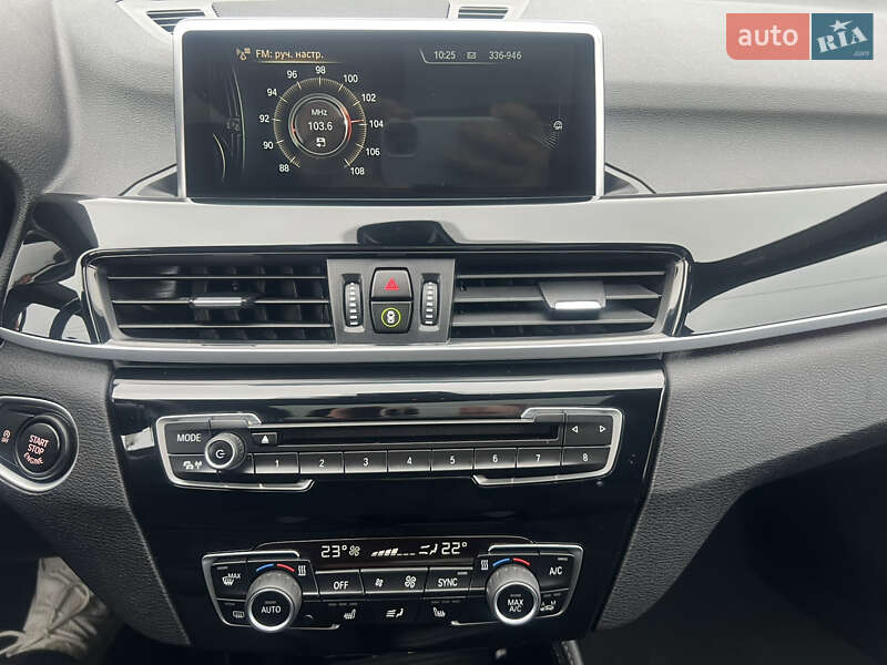 Позашляховик / Кросовер BMW X1 2016 в Лопатині