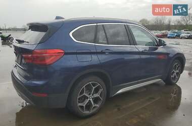 Внедорожник / Кроссовер BMW X1 2018 в 