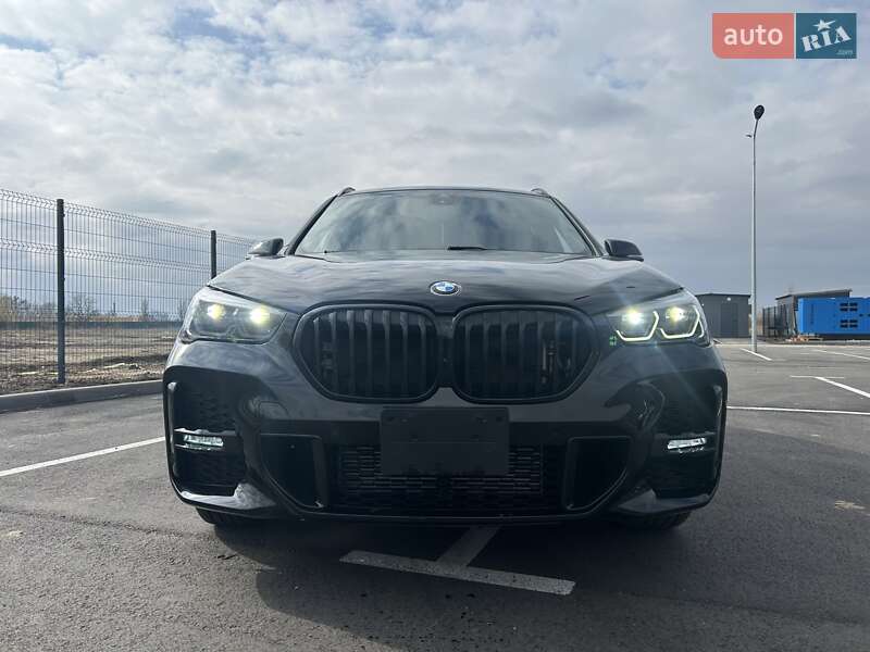 BMW X1 2021