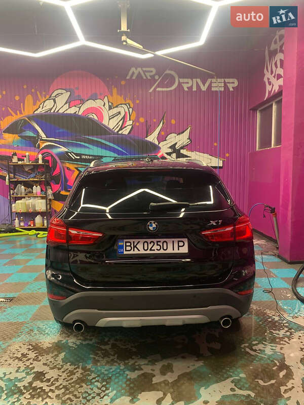 Позашляховик / Кросовер BMW X1 2017 в Києві фото 28 Позашляховик / Кросовер BMW X1 2017 в Києві