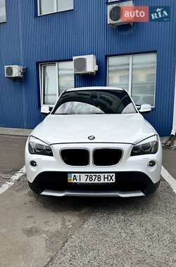 Внедорожник / Кроссовер BMW X1 2012 в 