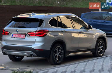 Внедорожник / Кроссовер BMW X1 2016 в 