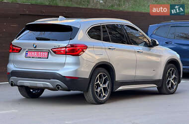 Внедорожник / Кроссовер BMW X1 2016 в 