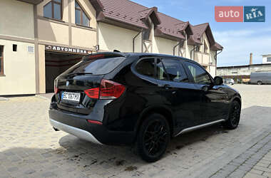 Внедорожник / Кроссовер BMW X1 2012 в 