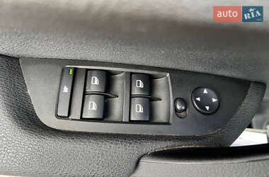Внедорожник / Кроссовер BMW X1 2012 в 