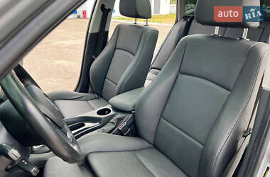 Внедорожник / Кроссовер BMW X1 2012 в 