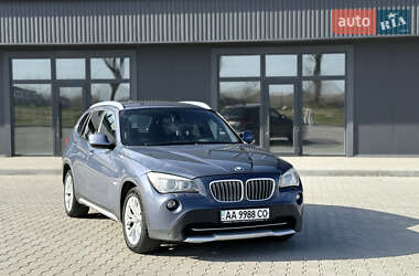 Внедорожник / Кроссовер BMW X1 2010 в 
