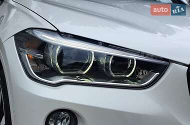 Внедорожник / Кроссовер BMW X1 2016 в 