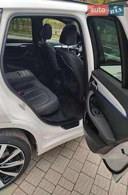 Внедорожник / Кроссовер BMW X1 2016 в 