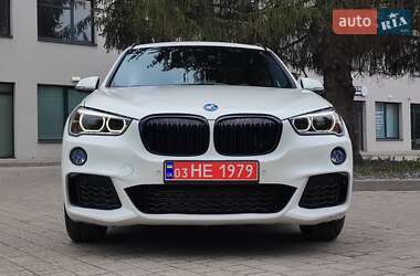 Внедорожник / Кроссовер BMW X1 2016 в 