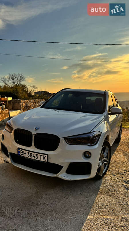 Позашляховик / Кросовер BMW X1 2017 в Одесі