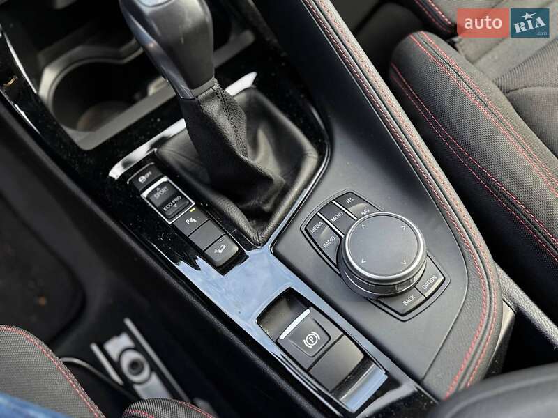 Позашляховик / Кросовер BMW X1 2016 в Києві