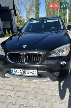 Внедорожник / Кроссовер BMW X1 2013 в Луцке