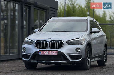 Внедорожник / Кроссовер BMW X1 2017 в 