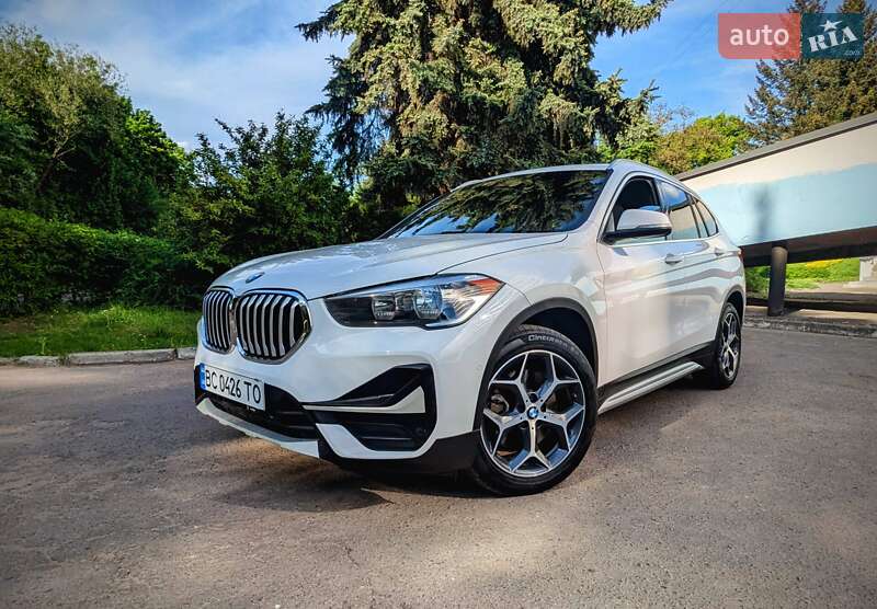Внедорожник / Кроссовер BMW X1 2019 в Львове