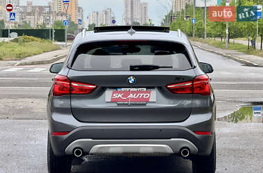 Внедорожник / Кроссовер BMW X1 2015 в 