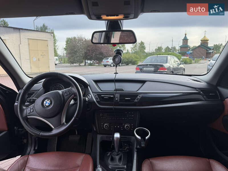 Внедорожник / Кроссовер BMW X1 2010 в Киеве фото 15 Внедорожник / Кроссовер BMW X1 2010 в Киеве