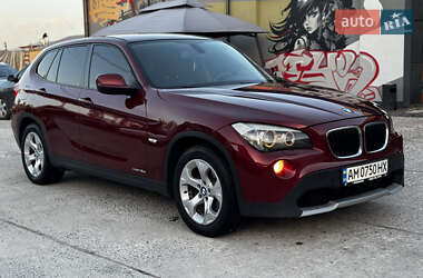 Внедорожник / Кроссовер BMW X1 2010 в Житомире