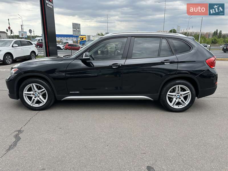 Позашляховик / Кросовер BMW X1 2014 в Києві