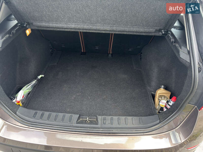 Позашляховик / Кросовер BMW X1 2013 в Львові