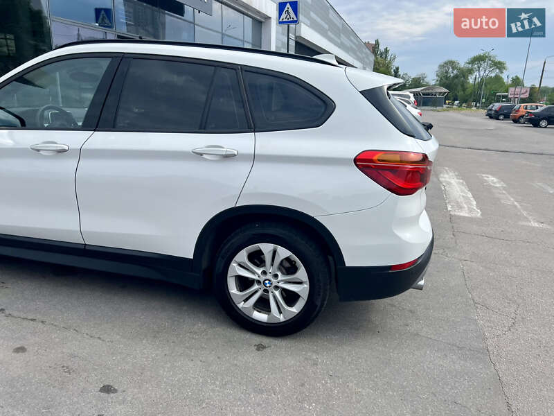 Позашляховик / Кросовер BMW X1 2018 в Дніпрі фото 14 Позашляховик / Кросовер BMW X1 2018 в Дніпрі