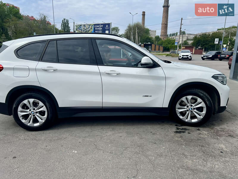 Позашляховик / Кросовер BMW X1 2018 в Дніпрі фото 23 Позашляховик / Кросовер BMW X1 2018 в Дніпрі