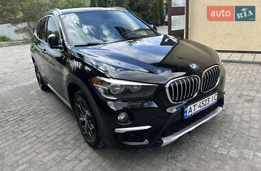 Внедорожник / Кроссовер BMW X1 2018 в 