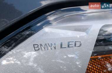 Позашляховик / Кросовер BMW X1 2019 в 