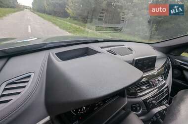 Позашляховик / Кросовер BMW X1 2019 в 