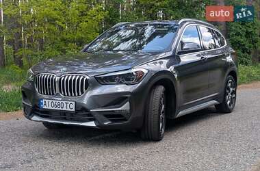 Позашляховик / Кросовер BMW X1 2019 в 