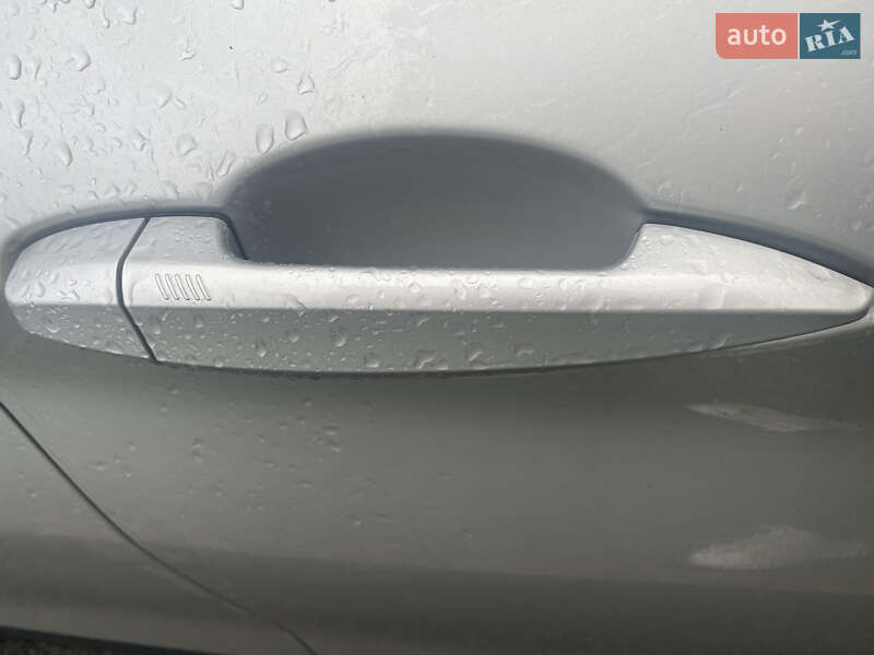 Внедорожник / Кроссовер BMW X1 2018 в Львове