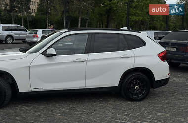 Внедорожник / Кроссовер BMW X1 2013 в 